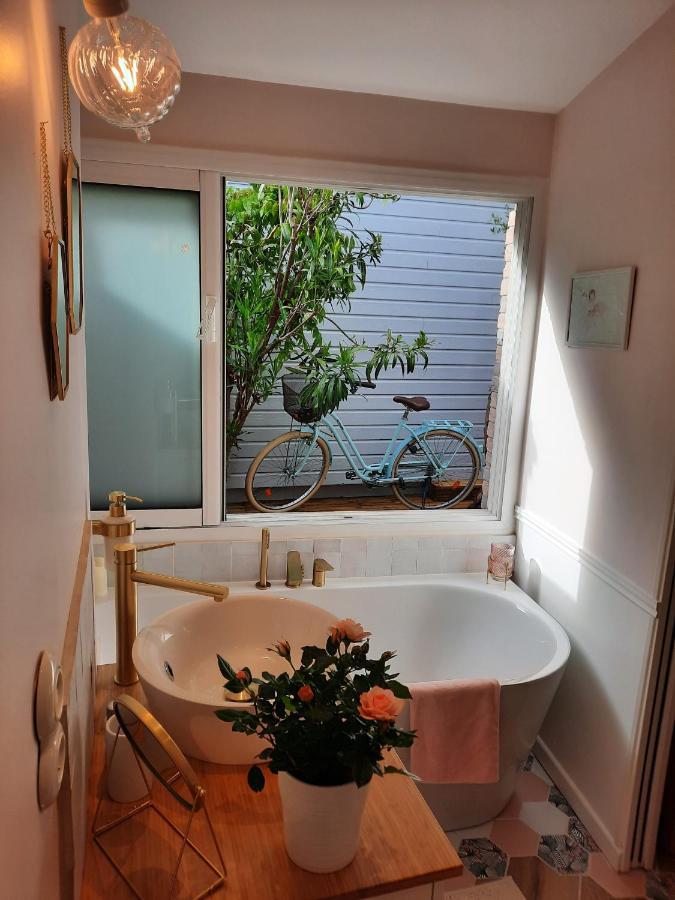 Charmant Logement T2 A 2 Pas De La Mer Granville Exterior foto